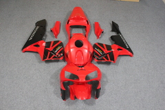 Комплект пластика для мотоцикла Honda CBR 600 RR 03-04 Красно-Черный Черный плуг