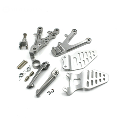 Подножки передние с кронштейнами для мотоцикла Yamaha YZF-R6 06-15