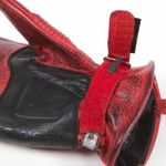 Velvet / Красный