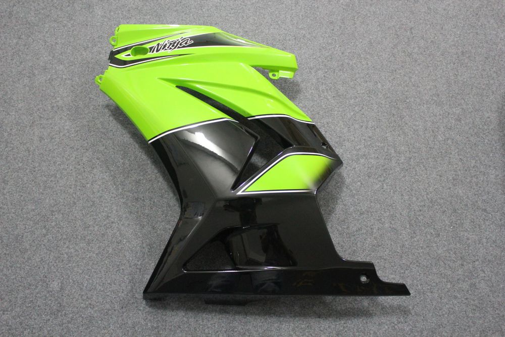 Комплект пластика для мотоцикла Kawasaki Ninja 250R Зелено-Чёрный