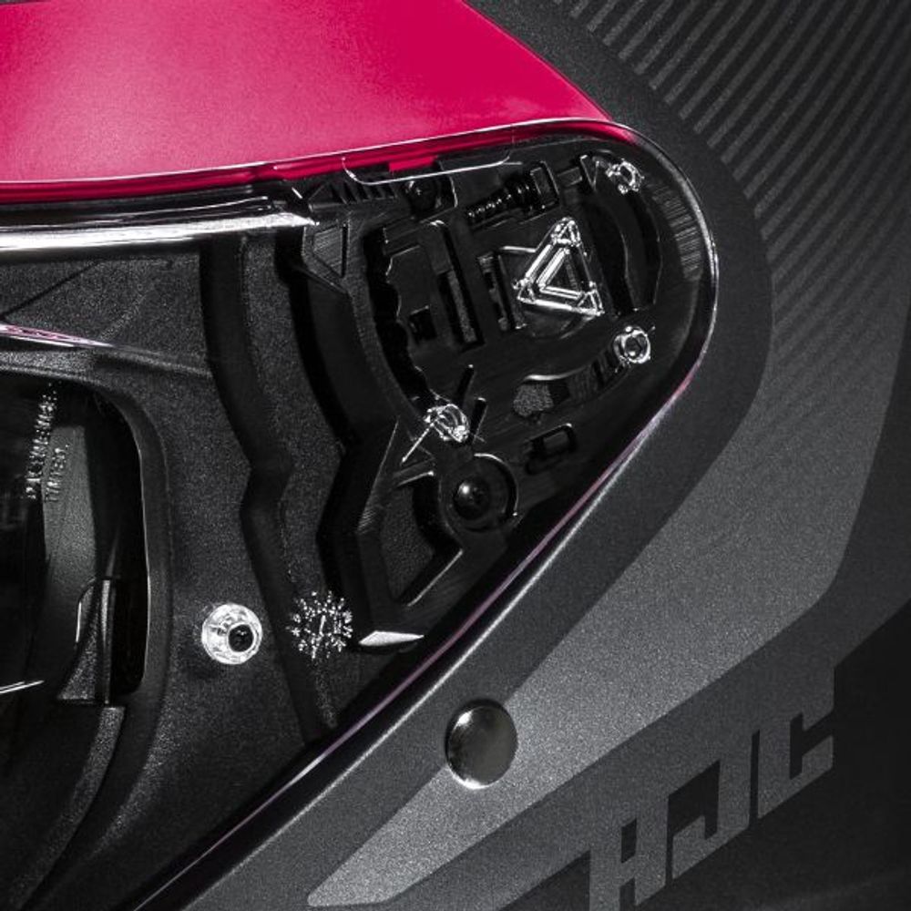 i31 Tevis MC8SF / Черно-красный