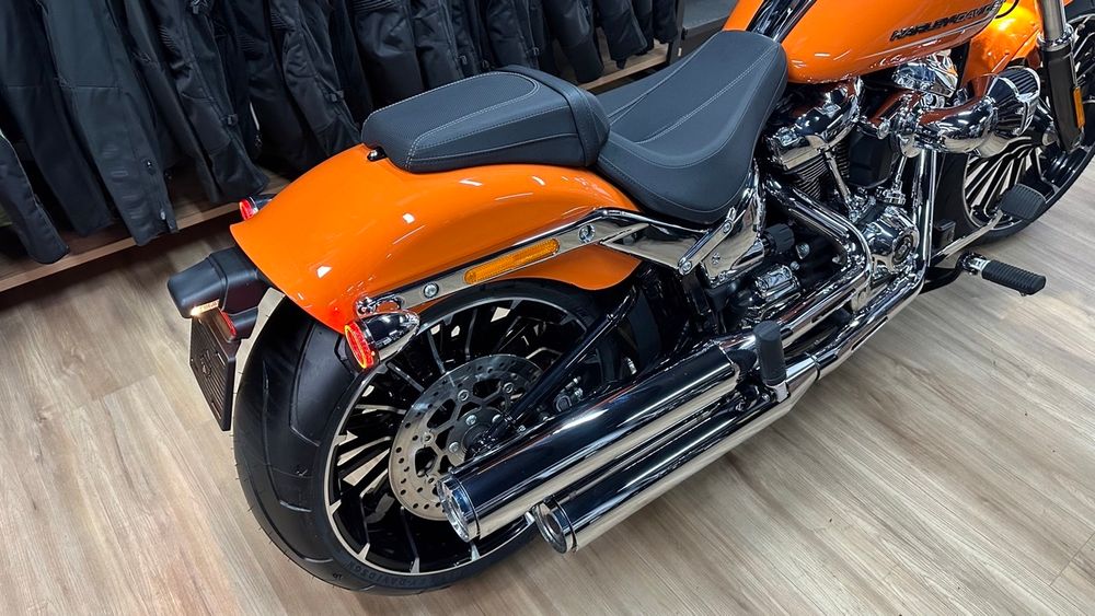 Breakout 117 Orange, 2023 Пробег: 0 км