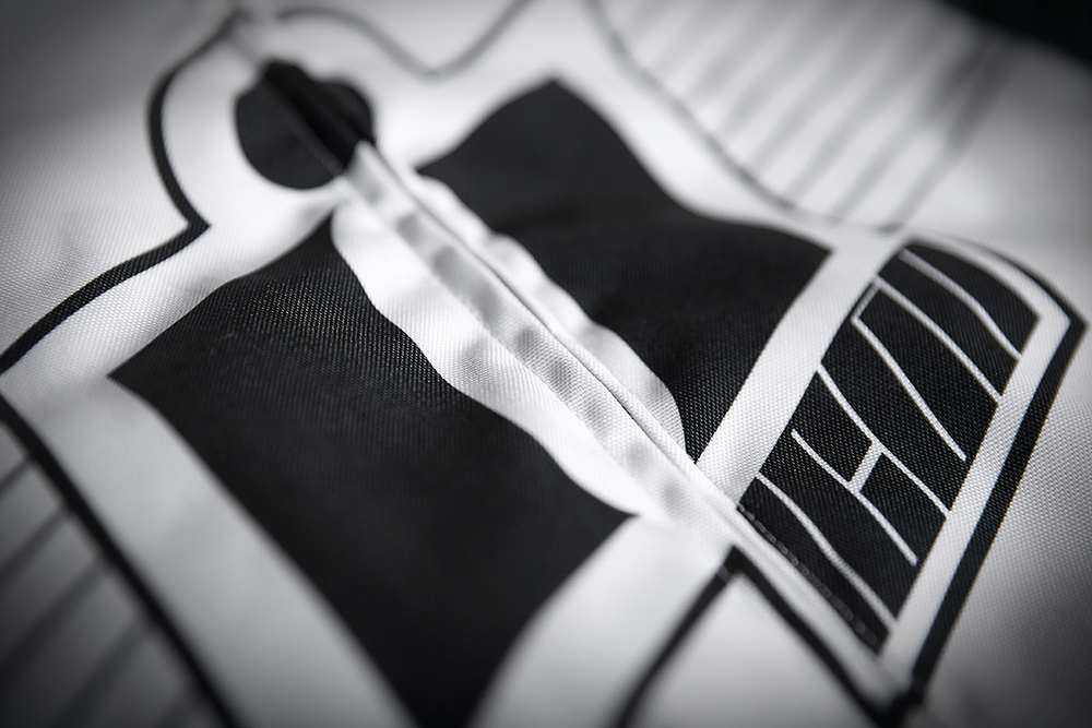 Мотокуртка - ICON OVERLORD (текстиль, белая)