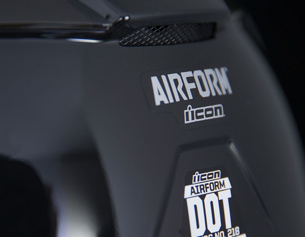 Airform Gloss / Черный