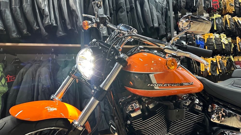 Breakout 117 Orange, 2023 Пробег: 0 км