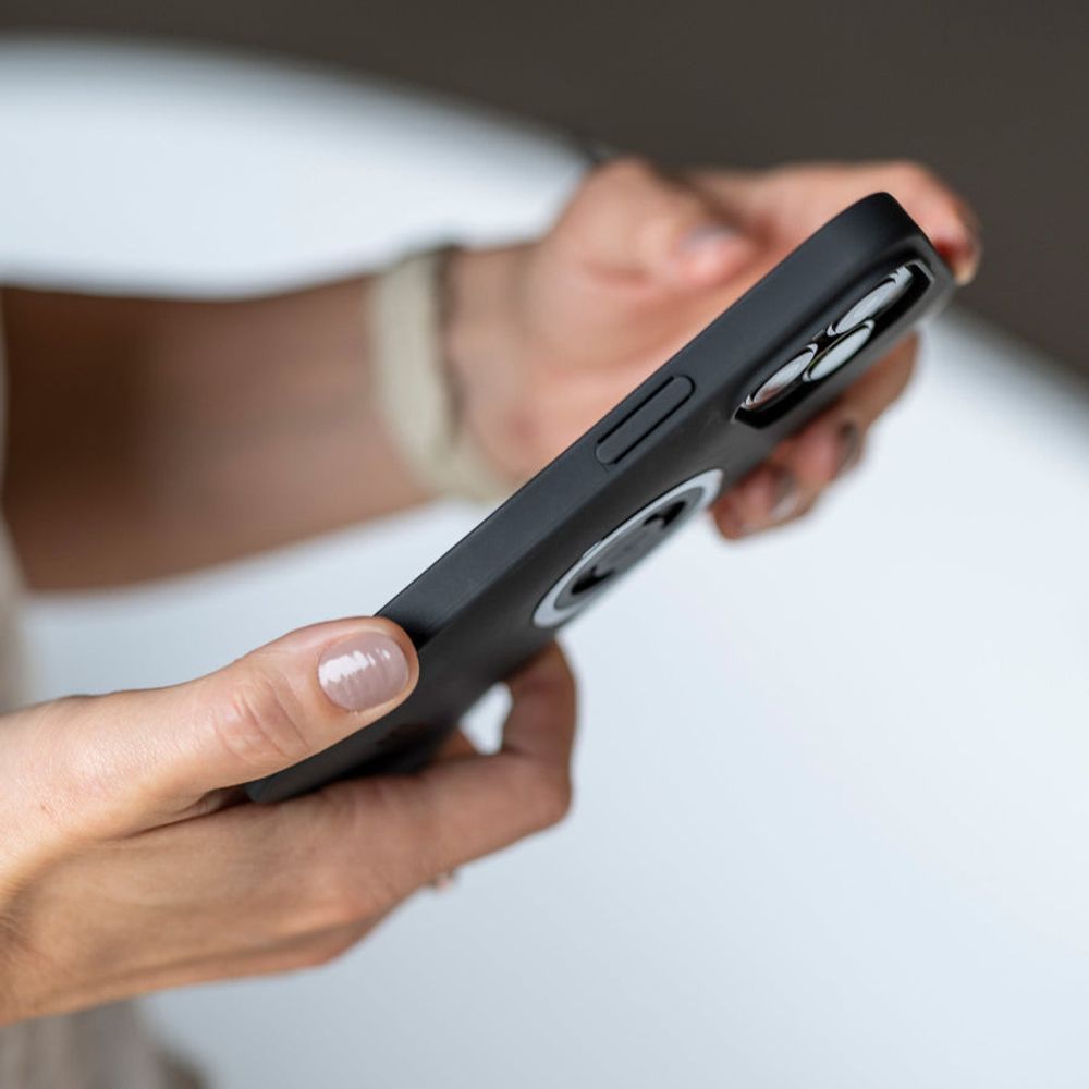 Phone Case SPC+ Series для iPhone 16 Pro / Черный