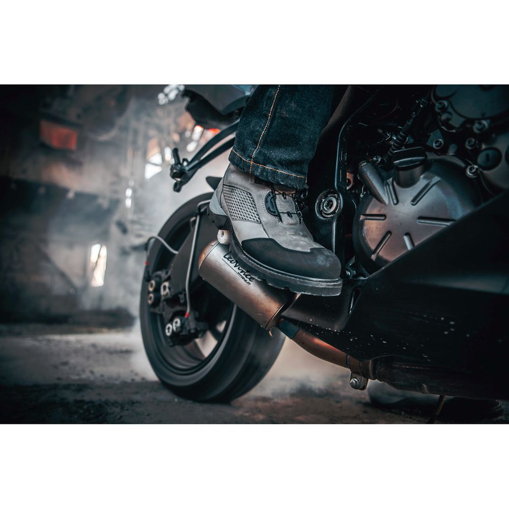 Stormhawk / Серый