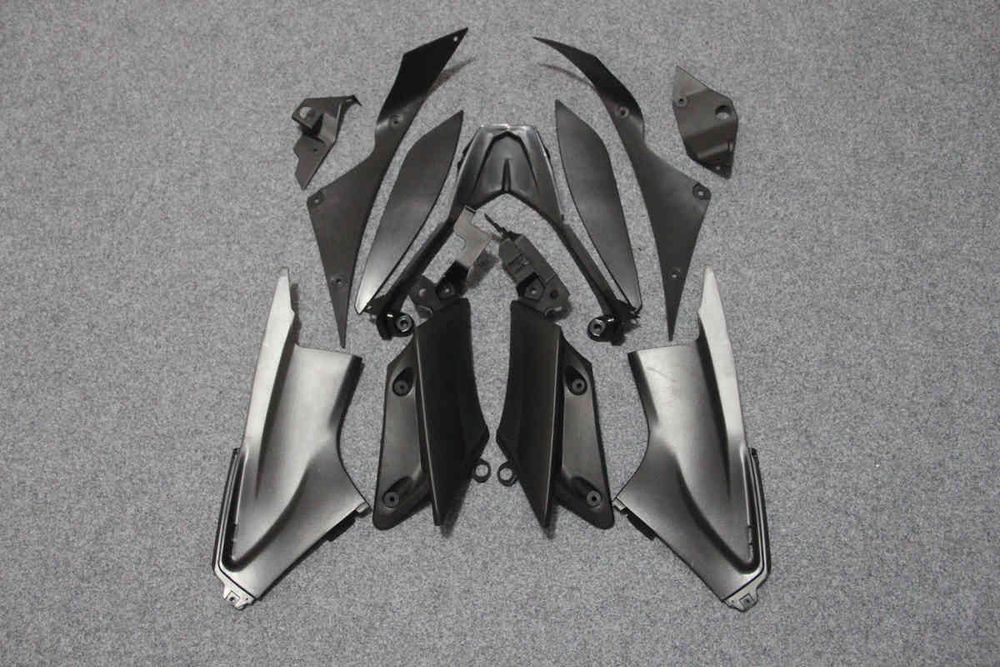 Комплект пластика для мотоцикла Yamaha YZF-R6 05 Черный