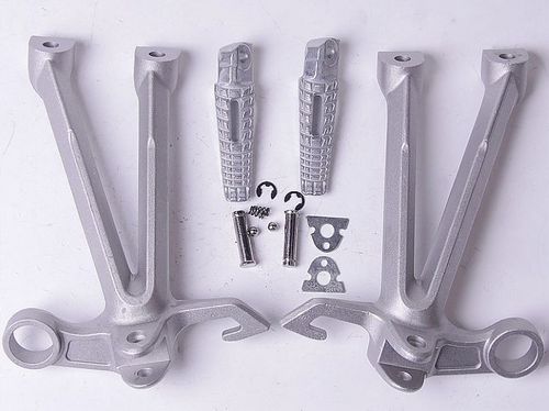 Подножки задние с кронштейнами для мотоцикла Suzuki GSX-R1000 05-06