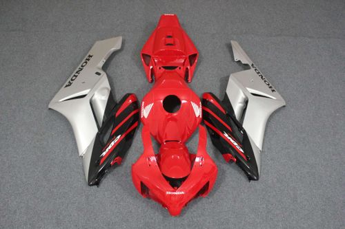 Комплект пластика для мотоцикла Honda CBR 1000RR 04-05 Красно-Черно-Серебрянный