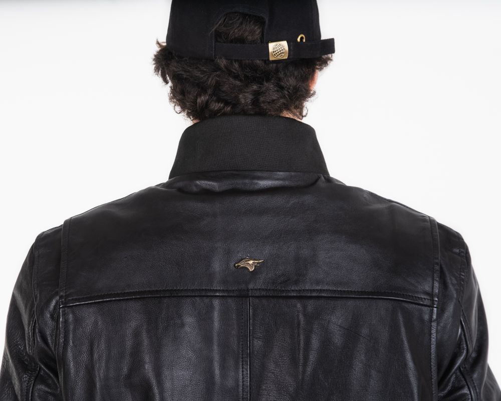 Officer / Черный