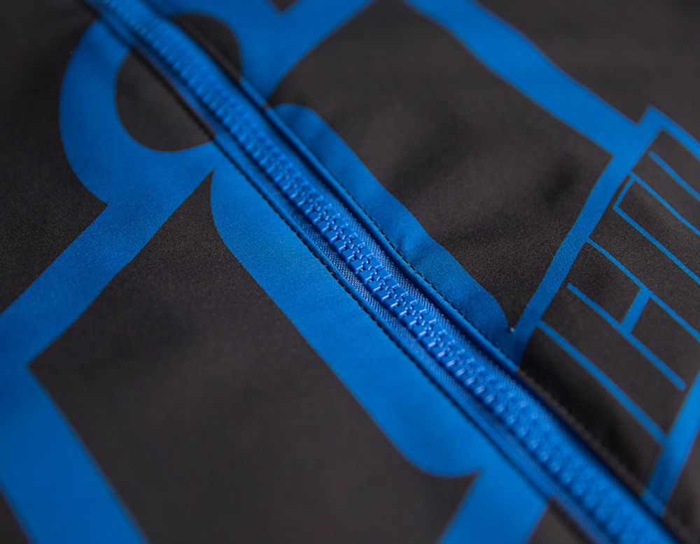 Merc Crusader / Синий