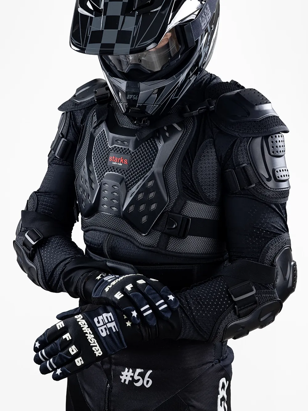 Body Armor Solid Chest / Черный