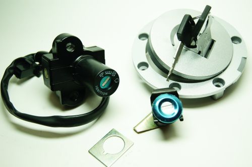 Комплект ключей и замков для Yamaha XJR400, XJR1200, YZF600 95-02, YZF1000 97-98