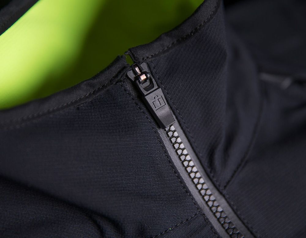 Tarmac 2 / Черный