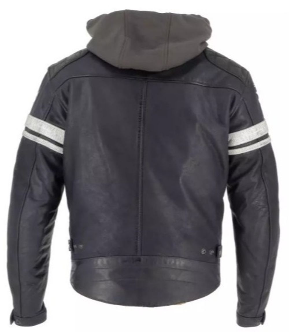 Riposte / Синий