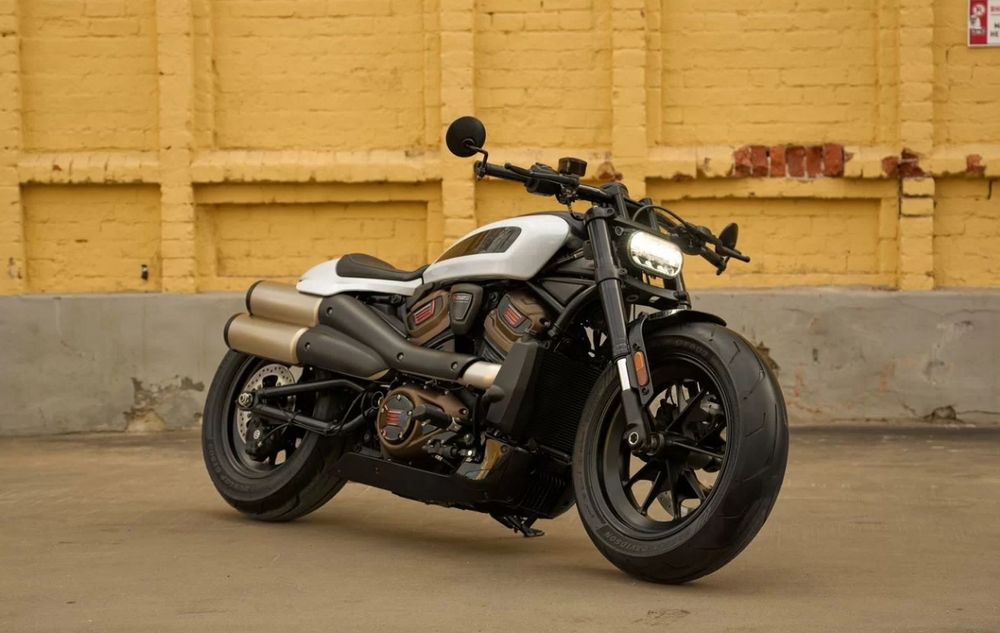 Прокат-аренда Мотоцикла Harley-Davidson Sportster S 2021 год.