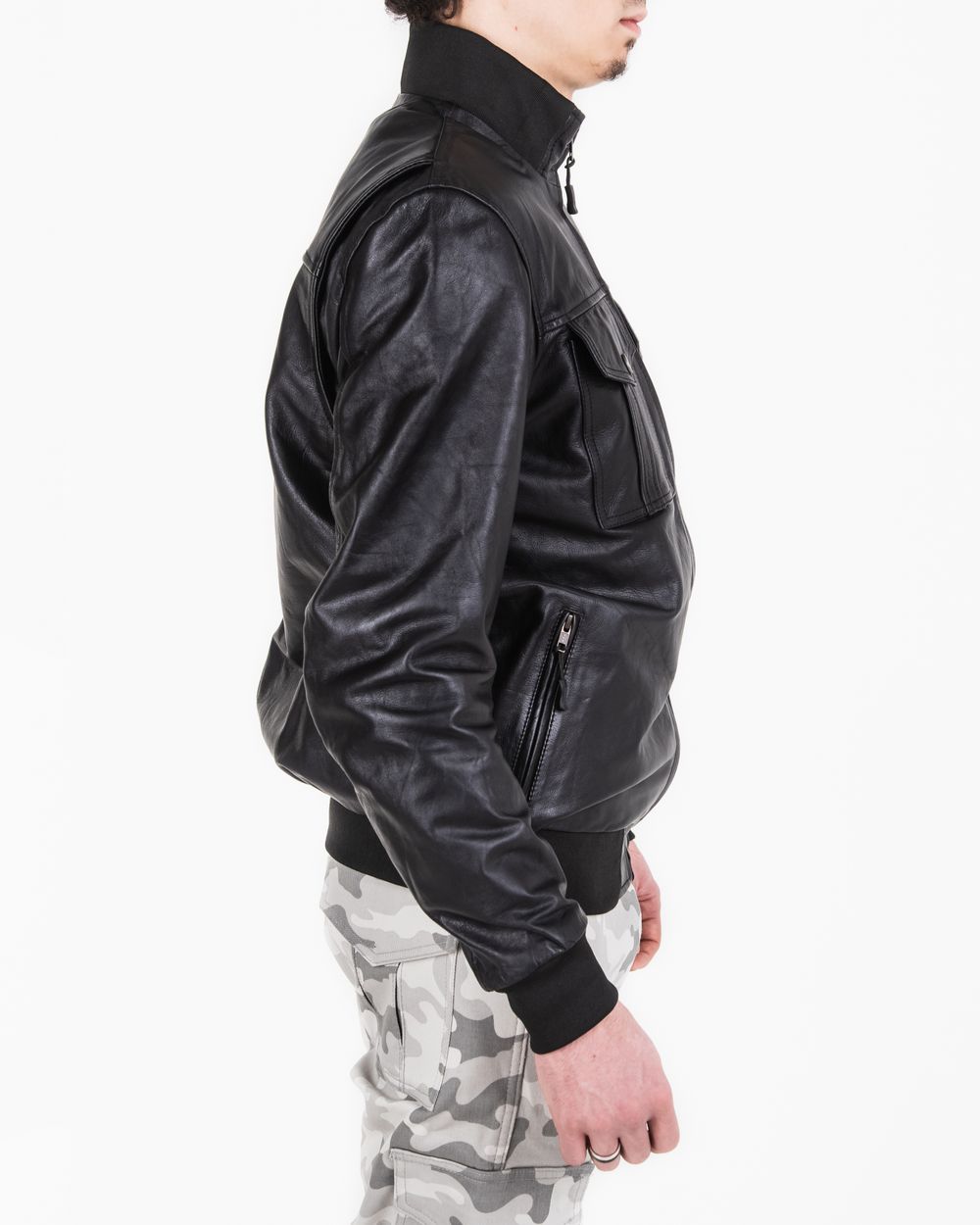 Officer / Черный