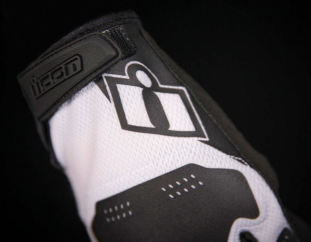 Hooligan / Белый