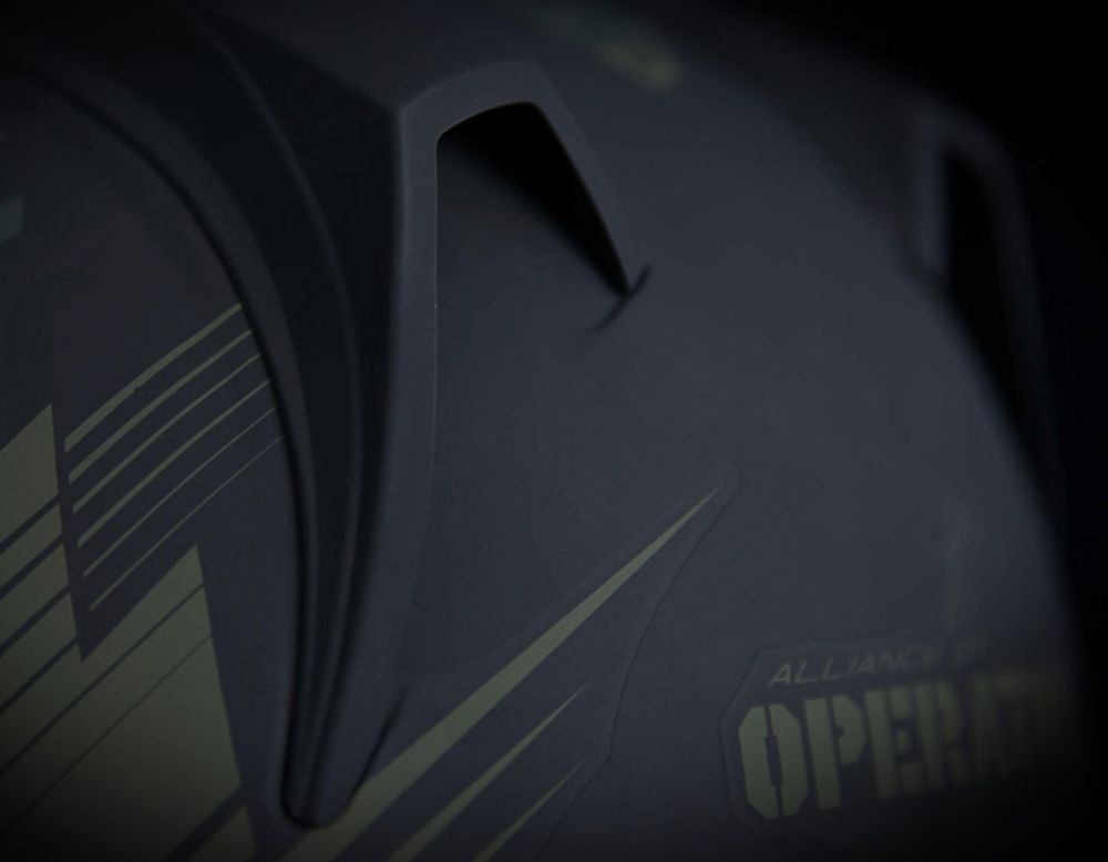 Мотошлем - Icon Alliance GT Operator