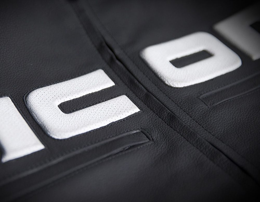 Motorhead 2 / Черно-белый