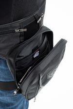 Under Armour / Черный