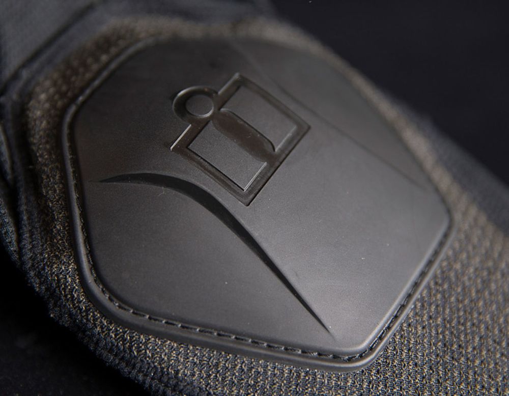 Field Armor Compression Arms