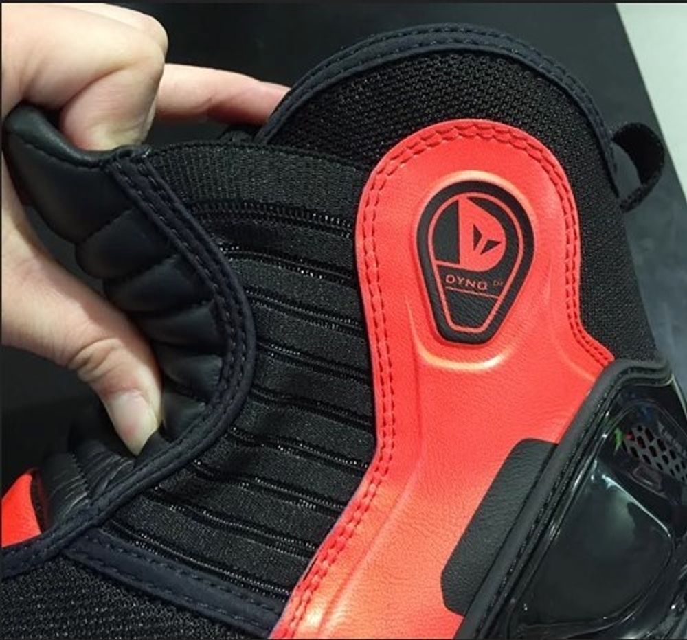 Dyno D1 / Мужские / Черно-красные
