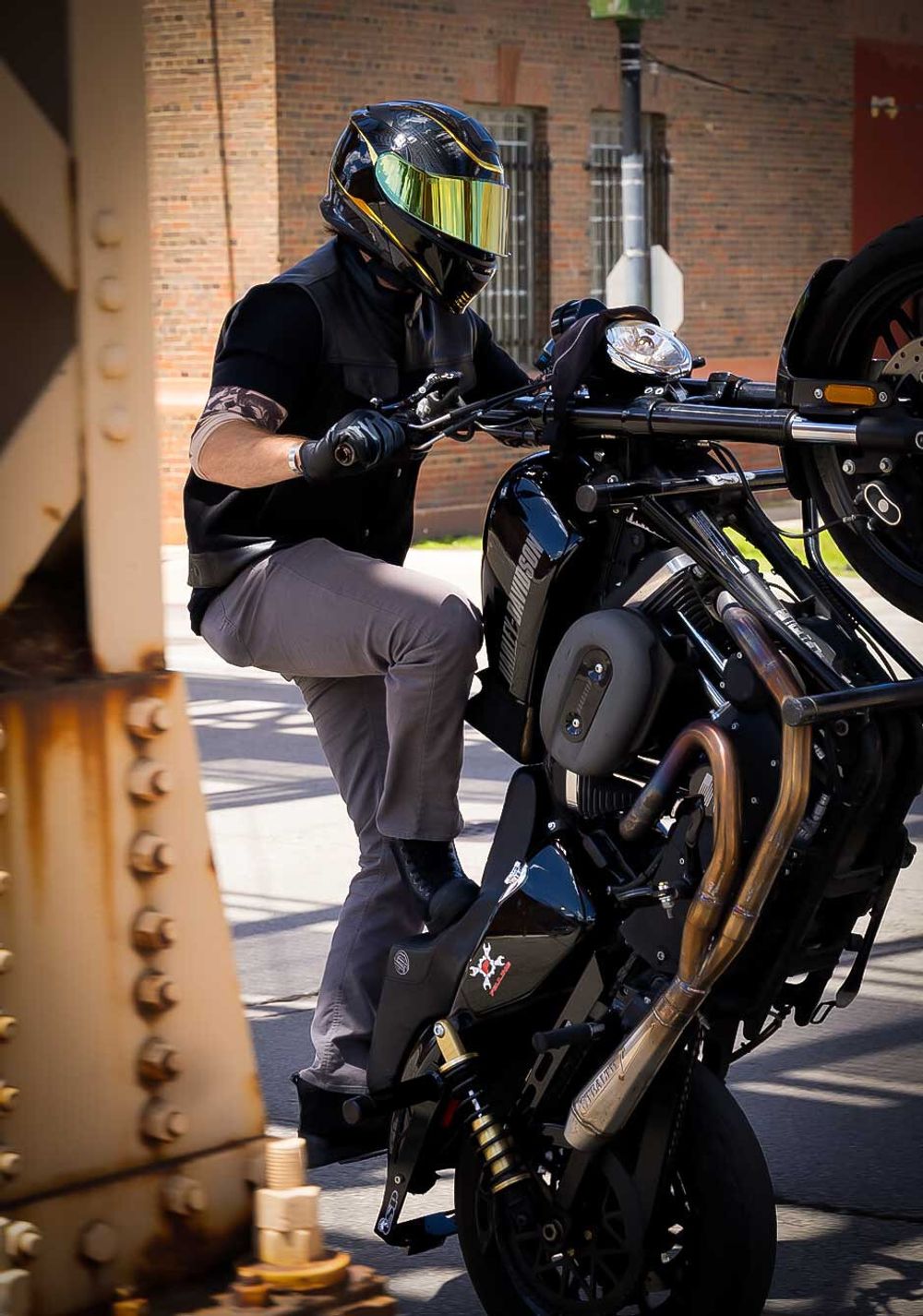 Solaris 2.0 Notorious / Черно-золотой