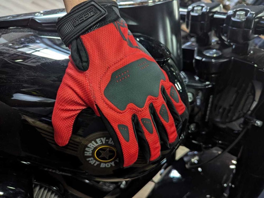 Hooligan CE Gloves / Красный