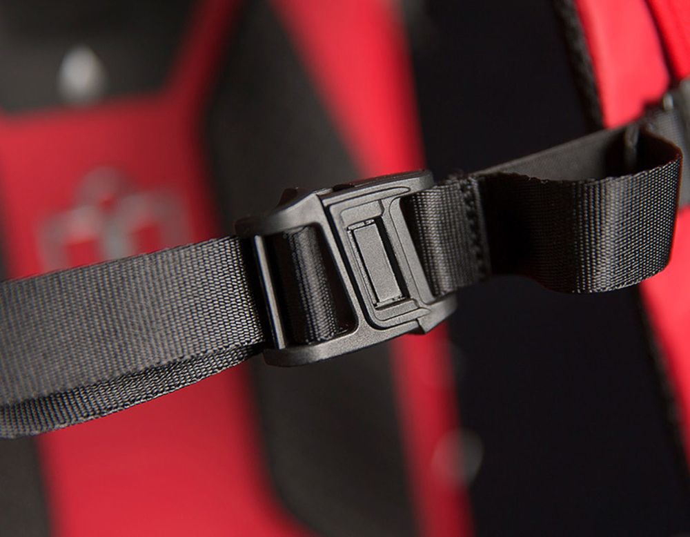 Dreadnaught / Красный