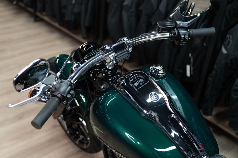 Breakout 117 Alpine Green, 2024 Пробег: 1 км