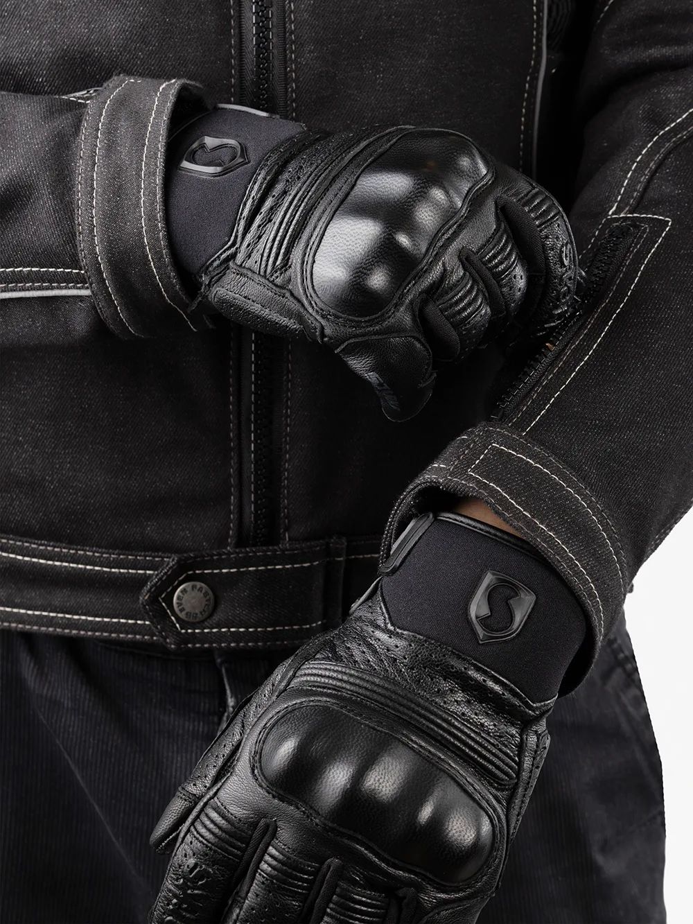 Alfard Air 2.0 / Черный