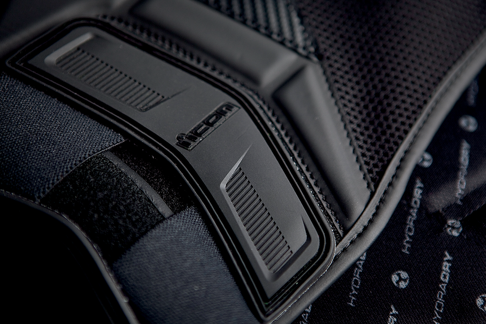 Мотожилет - ICON STRYKER VEST