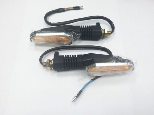 Поворотники светодиодные универсальные L-315