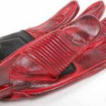 Velvet / Красный