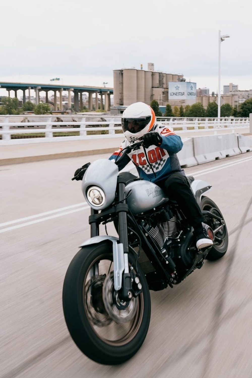 Domain Slabtown / Белый