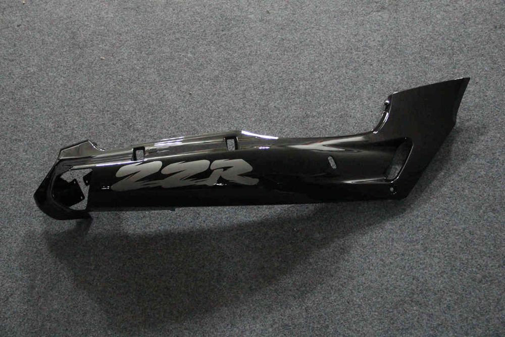 Комплект пластика для мотоцикла Kawasaki ZZR 400/600 93-07 Черный