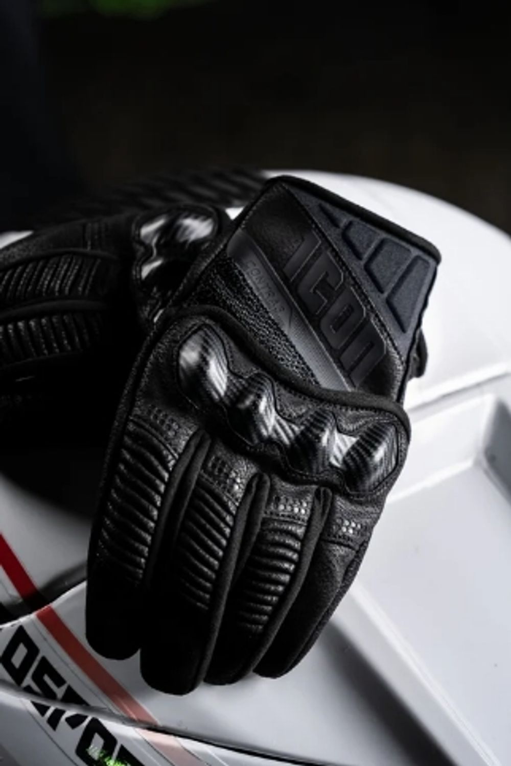 Contra 3 Glove / Черный