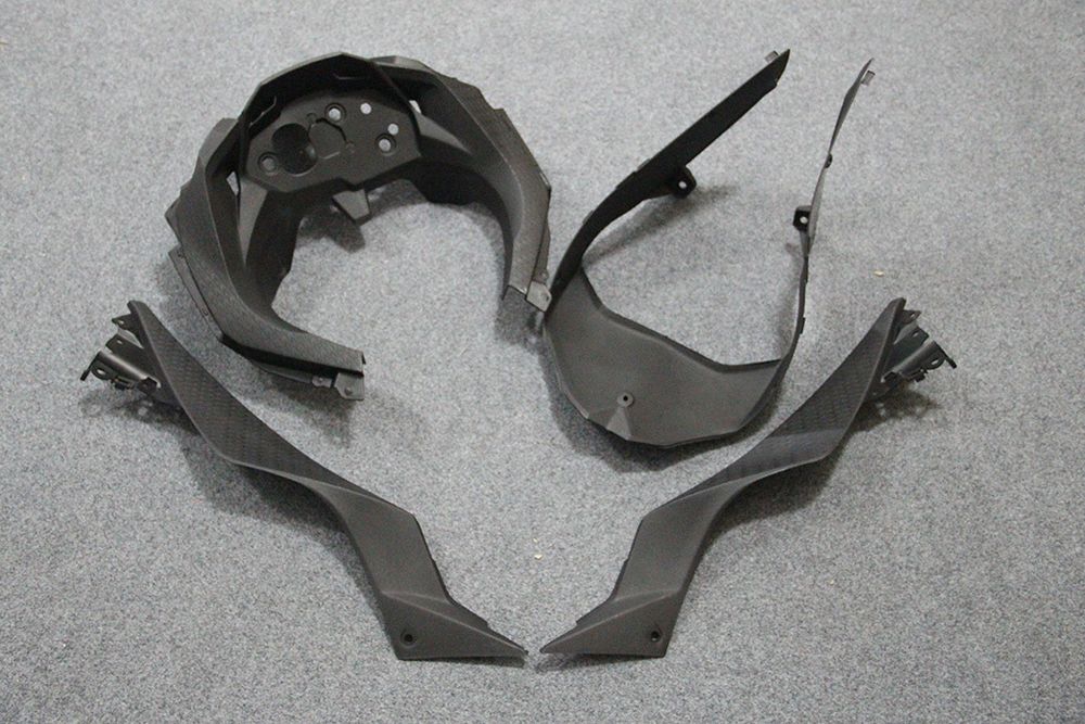 Комплект пластика для мотоцикла Kawasaki Ninja 300R 13-15 Черный