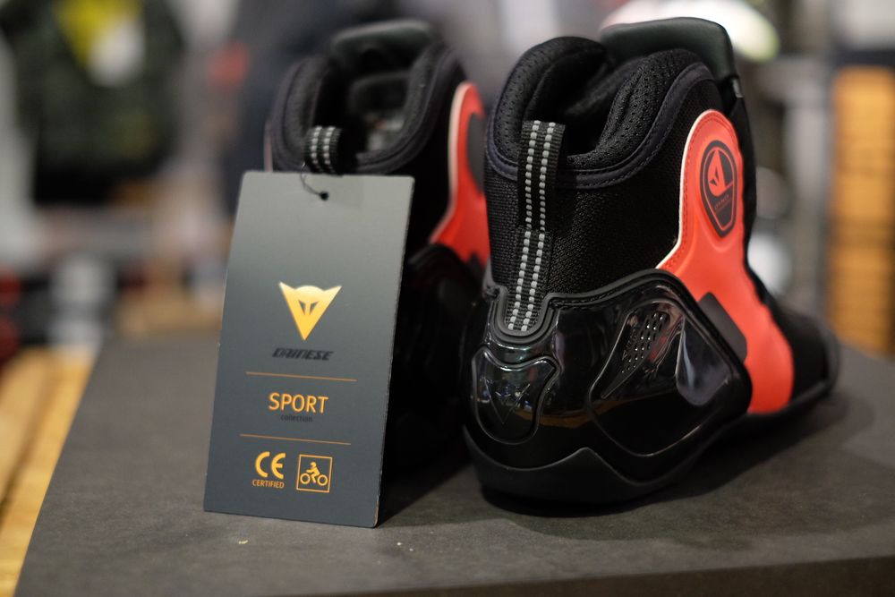 Dyno D1 / Мужские / Черно-красные