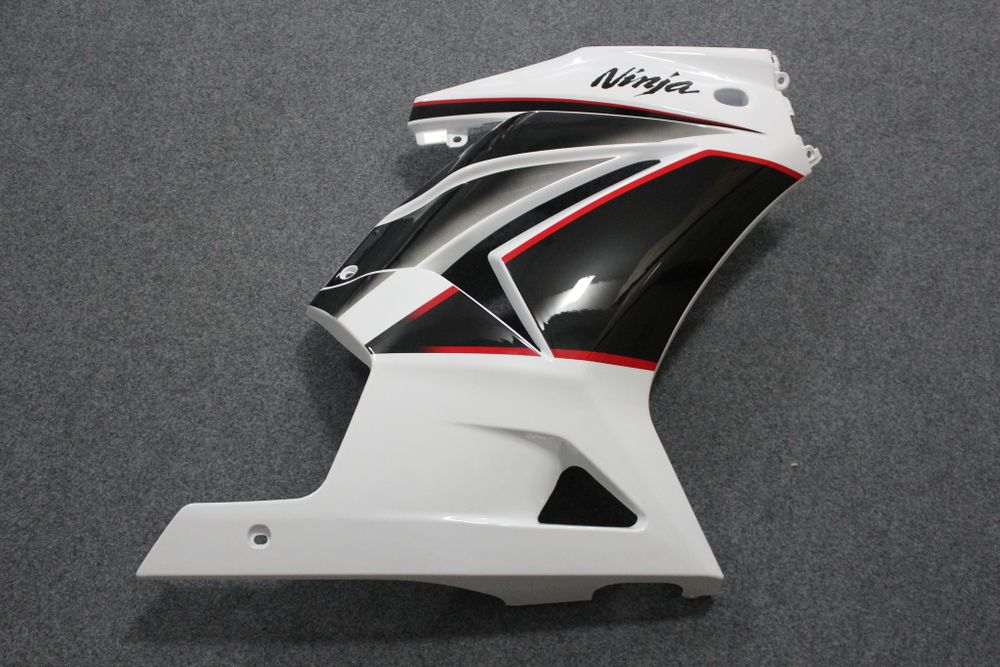 Комплект пластика для мотоцикла Kawasaki Ninja 250R Бело-Черный