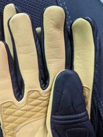 Axys 1000 Gloves / Черный