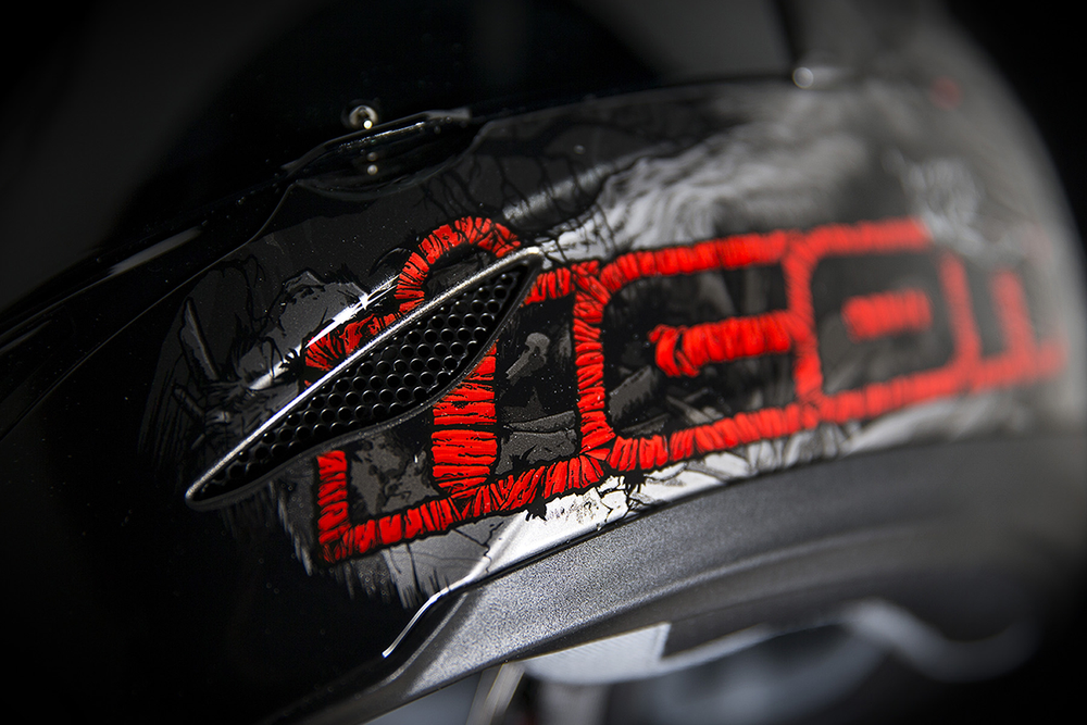 Icon Airmada Thriller