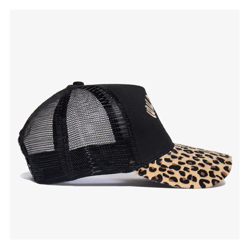 Wild Rebel / Красный