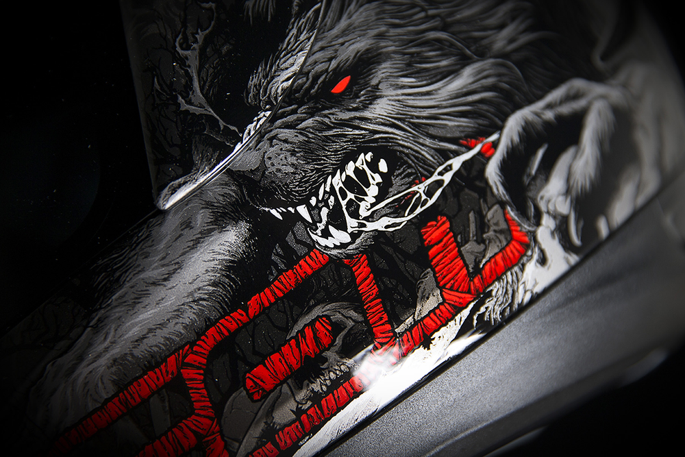 Icon Airmada Thriller