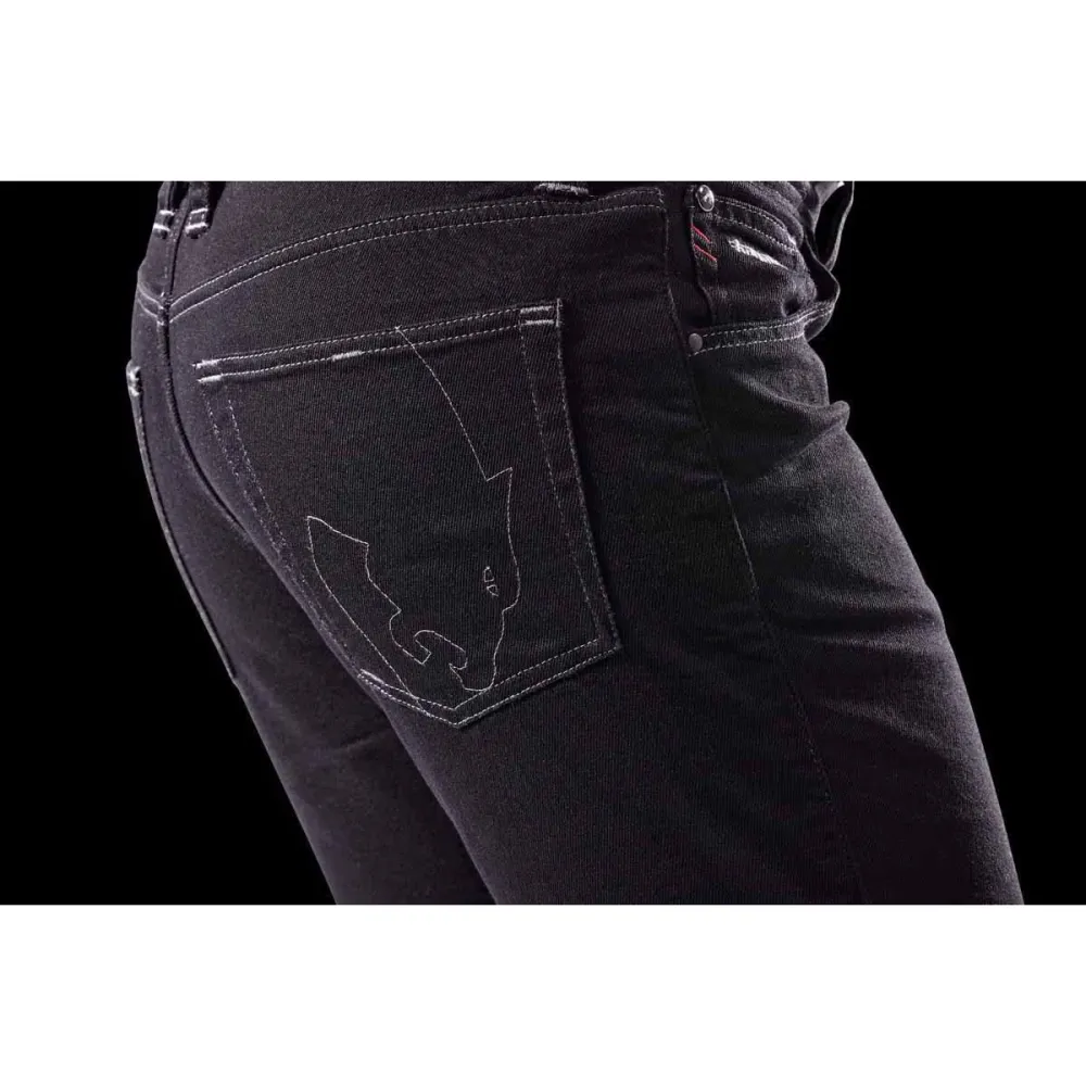 D03 Tapered / Черный