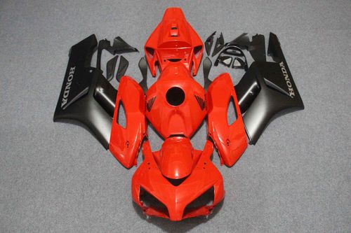 Комплект пластика для мотоцикла Honda CBR 1000RR 04-05 Красно-Черный