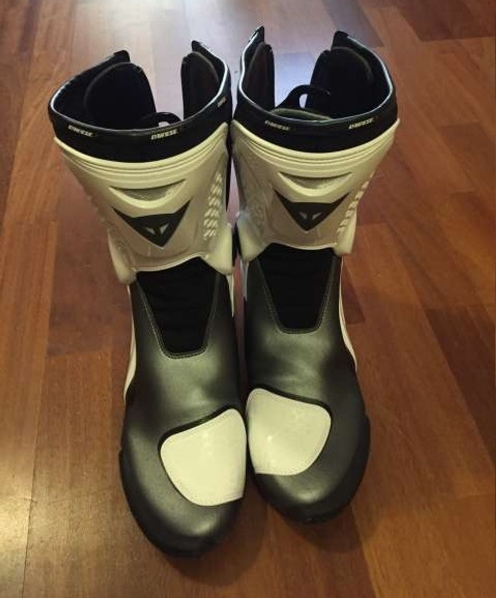 Tr-Course Out Air / Мужские / Чёрно-белый