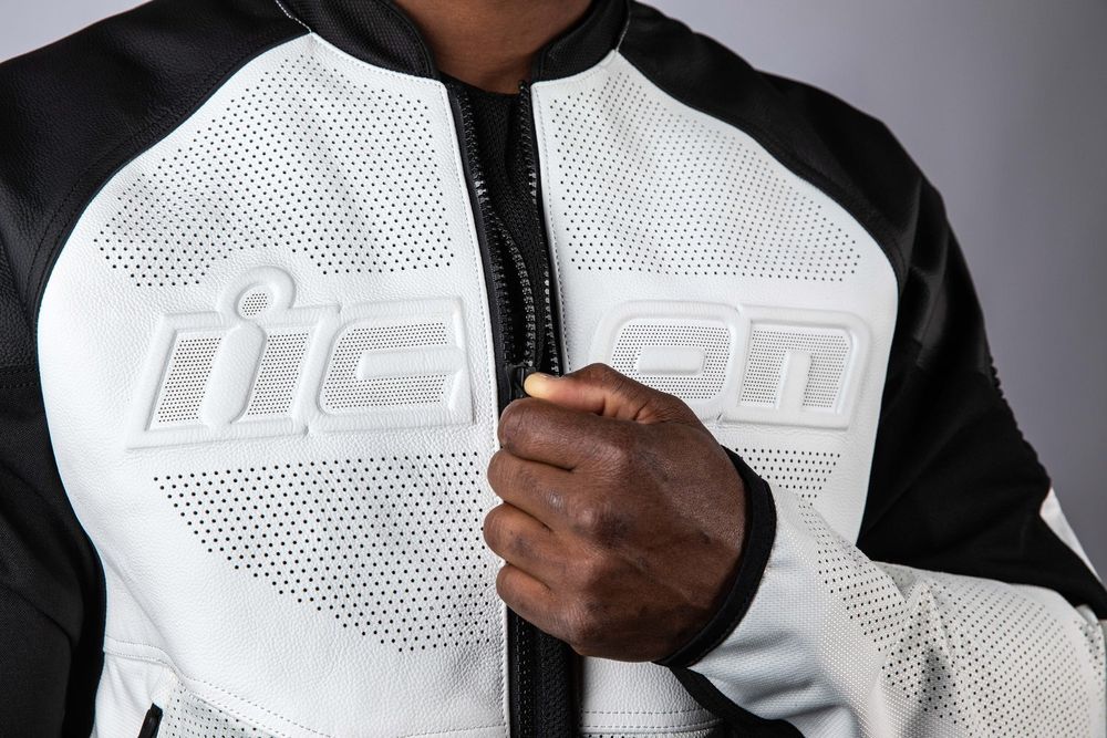 Overlord 3 Leather Jacket / Бело-черный